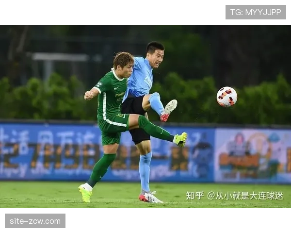 重庆春蕾高位逼抢战术奏效 对阵大连可为下半场压制对手